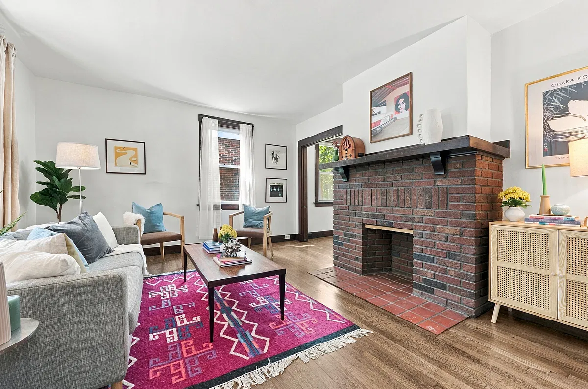 3 bed, 1120 sqft, $1,850 — Photo 4