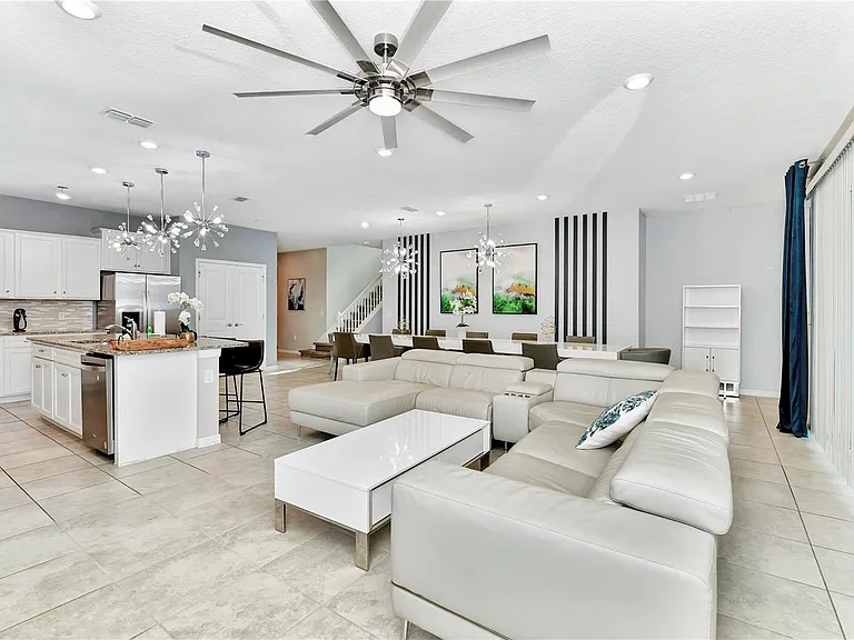 2236 Lelani Cir — Photo 8