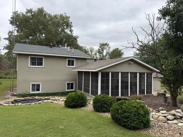 5605 Boulevard Rd, Beardstown, IL 62618