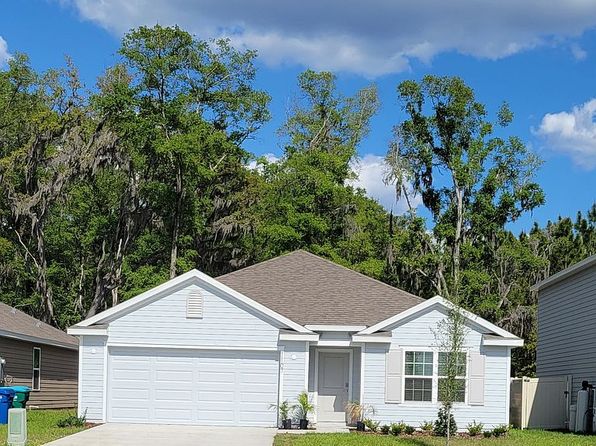 1107 NW 242nd Dr