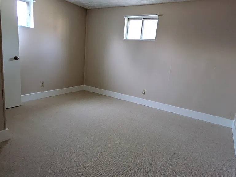 4050 Hollow Rd — Photo 42