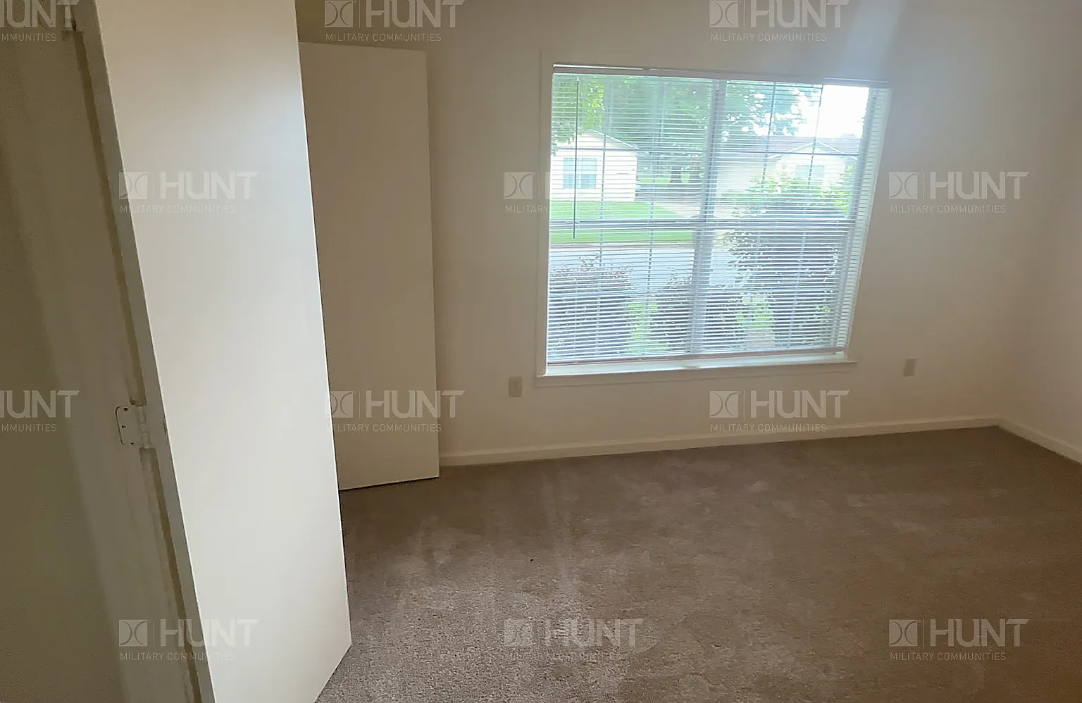 4 bed, 1535 sqft, $1,758 — Photo 3