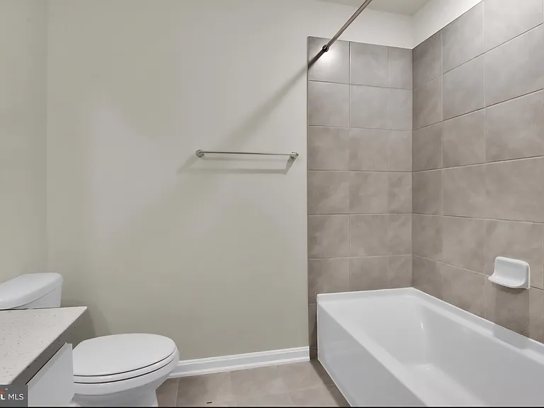 404 Constellation Ln — Photo 15