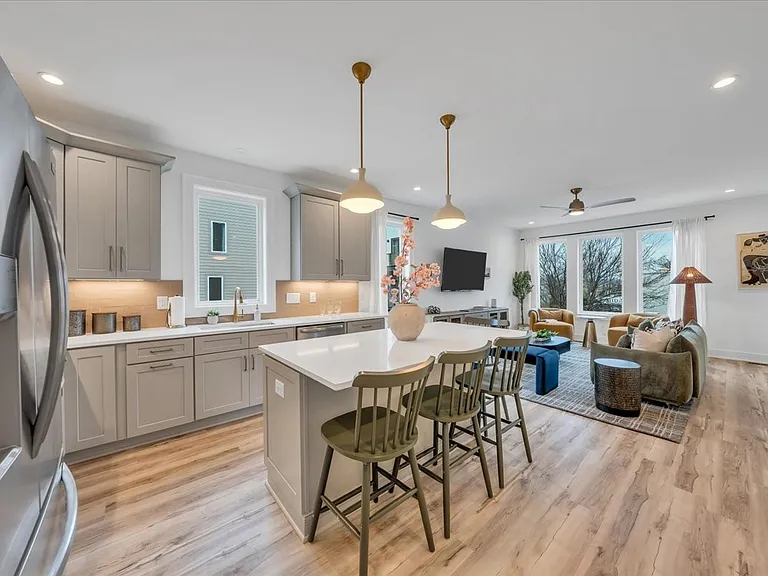 1112 Baptist World Center Dr #1 — Photo 14