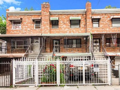 3926 Carpenter Ave, Bronx, NY, 10466