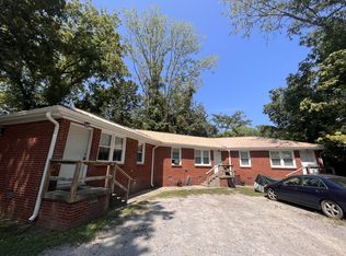 423 Britton Springs Rd #B, Clarksville, TN 37042