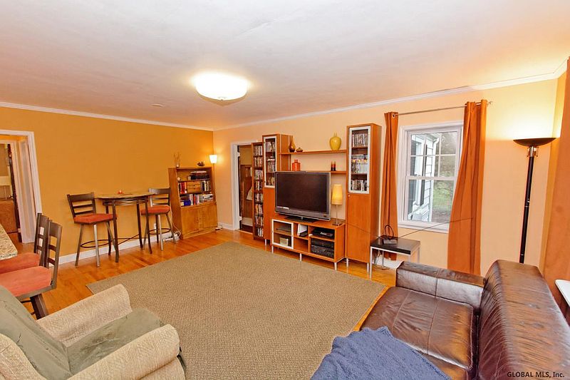 4th image of 226 THIRD AVENUE