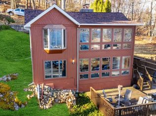 16 Pebble Beach Rd, Hopatcong, NJ 07843