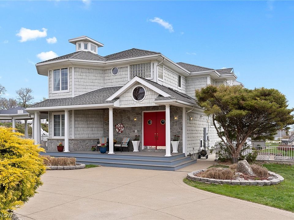 1st image of 4009 S Woodcliff Dr
