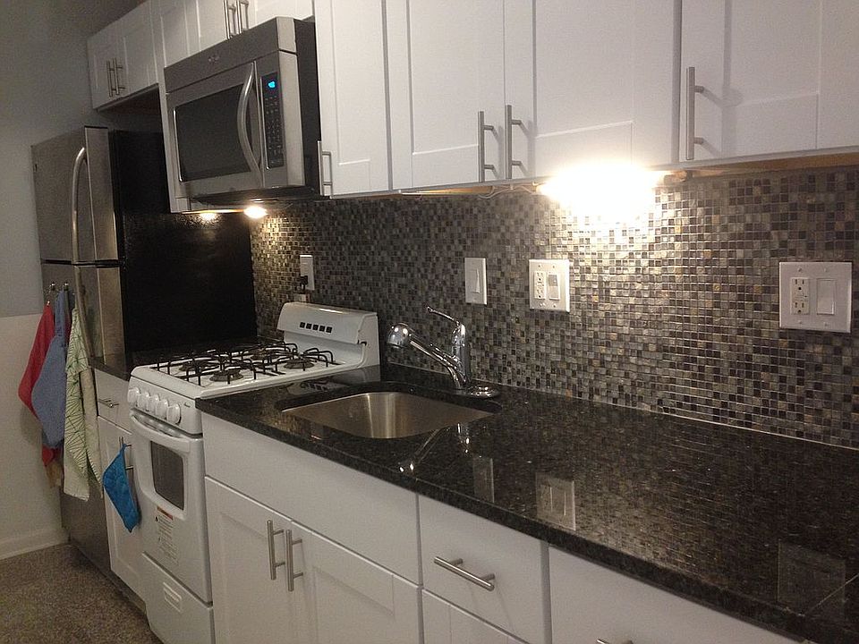 1st image of 5100 S Hyde Park Blvd APT 3F