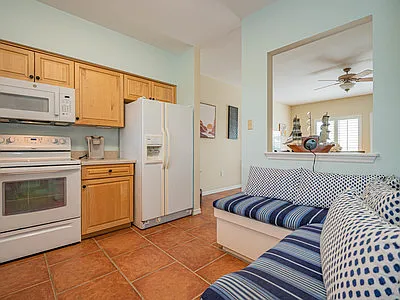 5060 Harmony Cir #307A — Photo 11