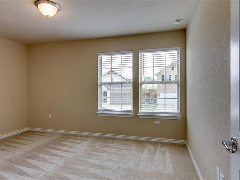 9008 Gage Dr — Photo 19