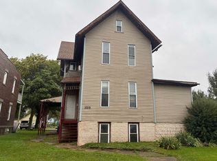 1009 7th St, Rockford, IL 61104