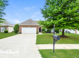 2506 Joey Adkins Dr, Moody, AL 35004