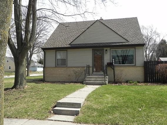 2nd image of 533 Peters Dr