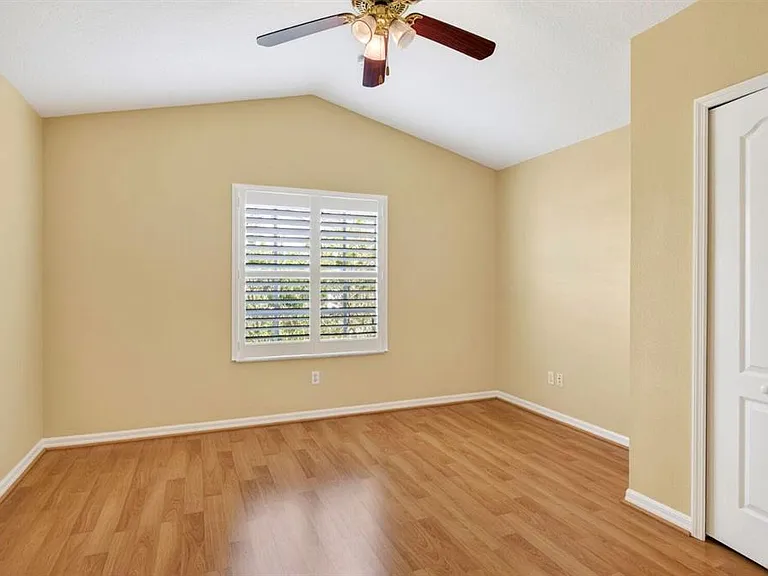 10801 Spring Mountain Pl — Photo 30