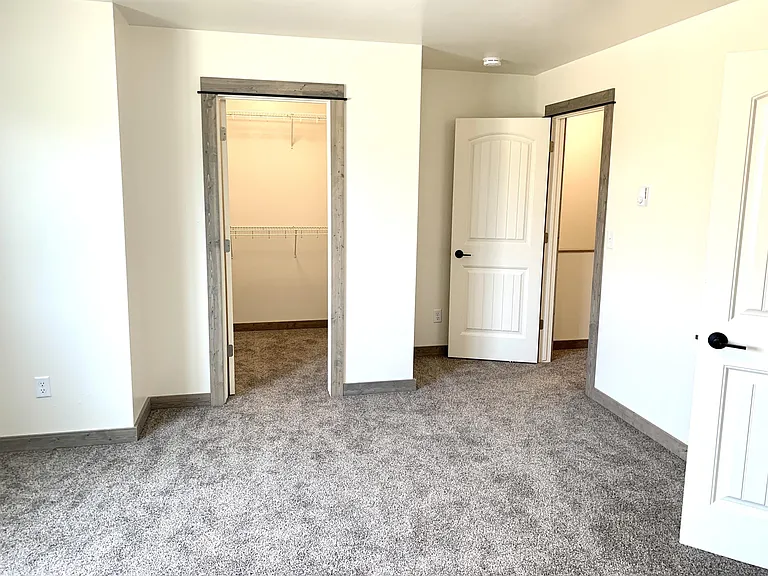 3355 Blackbird Way #1 — Photo 5