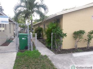 1009 W 9th St, Riviera Beach, FL 33404