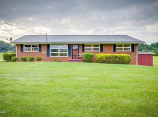 3611 Stanley Valley Rd, Surgoinsville, TN 37873