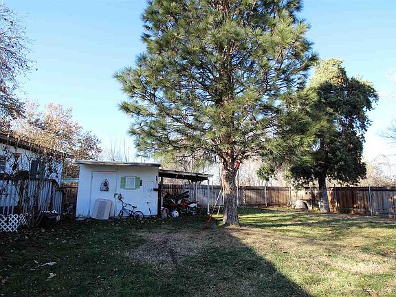 4th image of 4512 Chelan Dr
