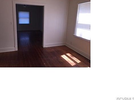 3rd image of 1056 Dixon Dr