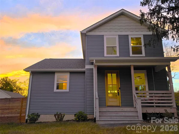 34 Gudger Rd, Candler, NC 28715