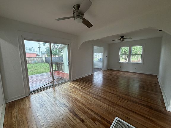 5th image of 3527 Dartmouth Ave N