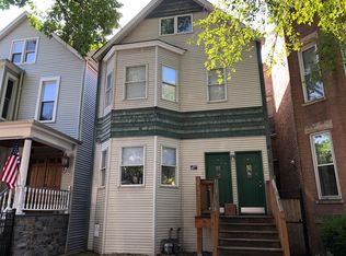 3700 N Janssen Ave #37401, Chicago, IL 60613