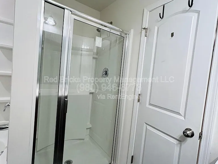 9315 Grand Valley Dr — Photo 22