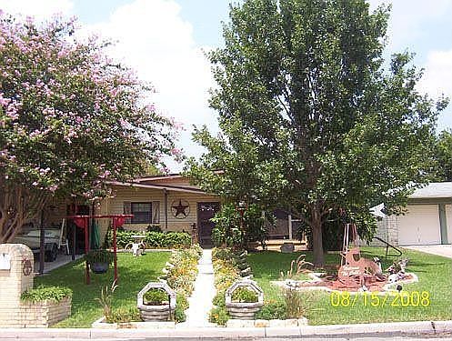1st image of 409 E Lindbergh Blvd
