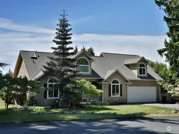 5690 Carie Lane, Freeland, WA 98249