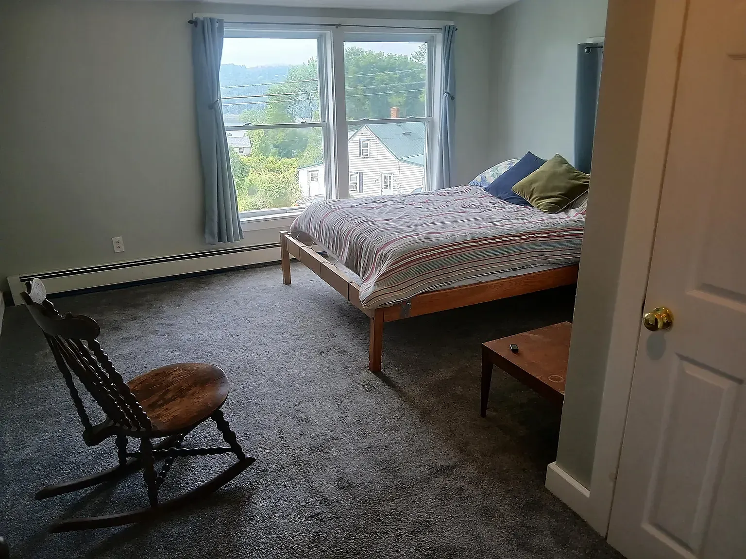 1 bed, 200 sqft, $1,100 — Photo 1