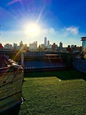 Rented by Sotheby's International Realty | media 6