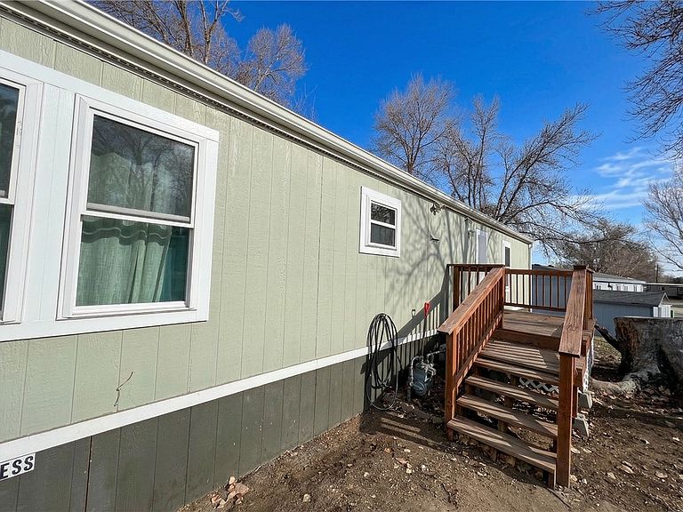 Listing photo 4