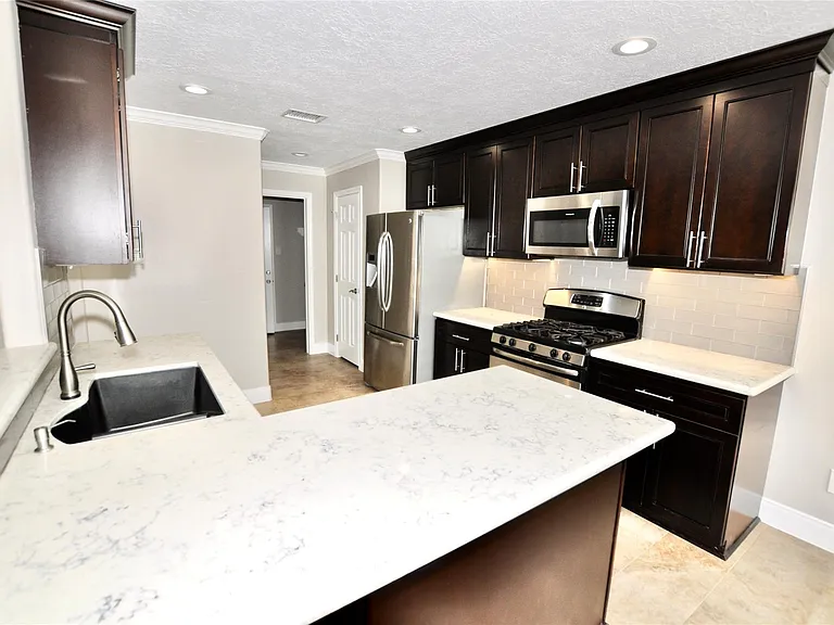 26983 Crown Haven Dr — Photo 8