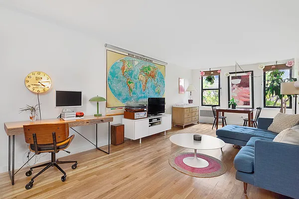 Sold by Compass | media 1