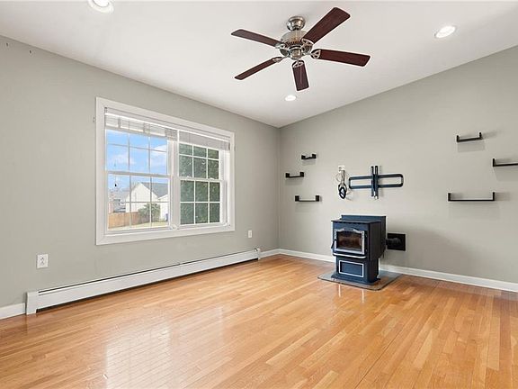 5th image of 6 Timber Walk