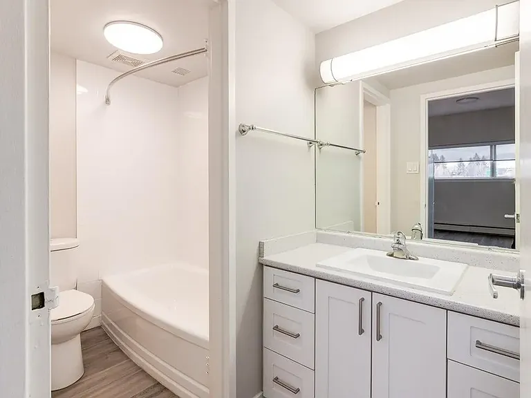 620 67th Ave SW — Photo 39
