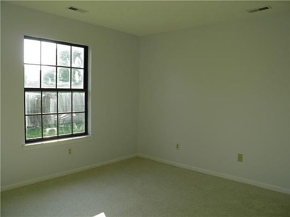3rd image of 6716 N Granger Ln