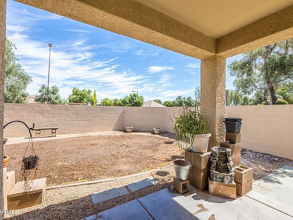 5th image of 17150 W Saguaro Ln