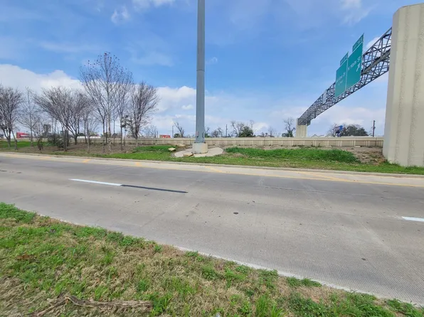 0 N Loop E Fwy #E, Houston, TX 77008