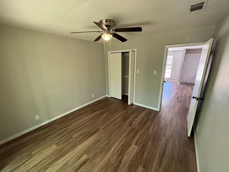 2916 Bernice Dr — Photo 10
