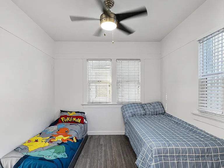 1706 Sherman Pl — Photo 9