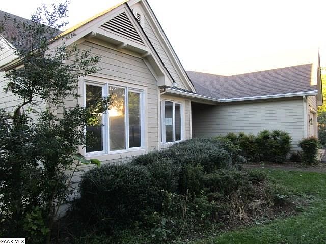 1st image of 141 Club Highland