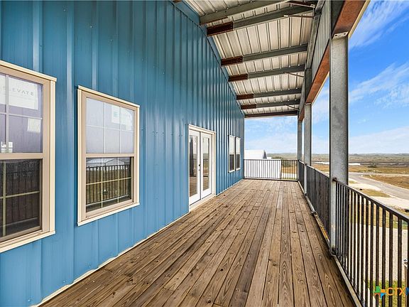 5th image of 237 Easy St