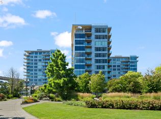 1900 S River Dr UNIT N1004, Portland, OR 97201