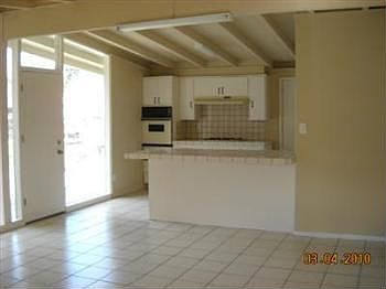 3rd image of 720 Arthur Dr