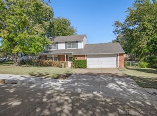 7669 E 58th Pl S, Tulsa, OK 74145