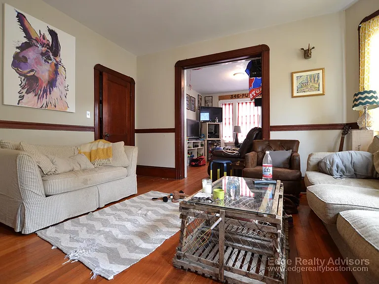 44 Mapleton St #1 — Photo 8