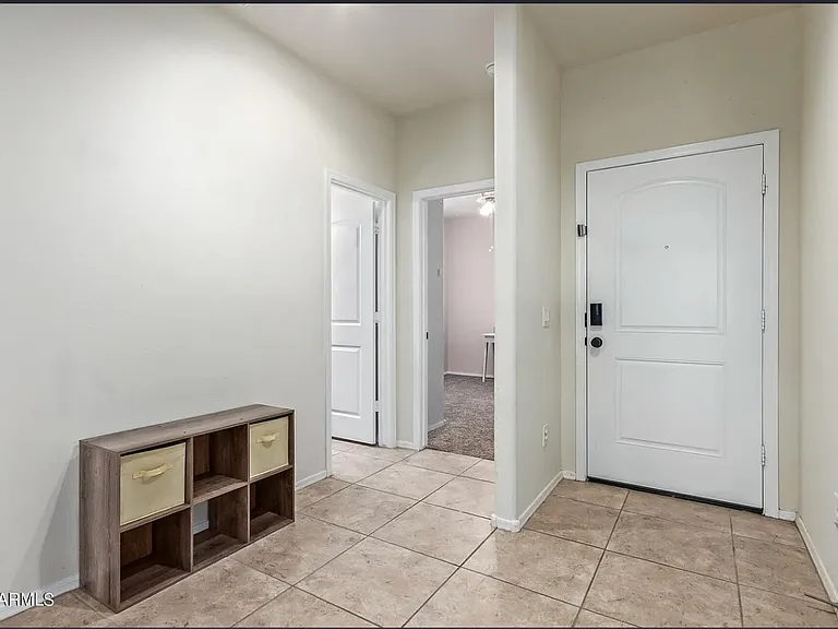 30987 W Columbus Ave — Photo 11